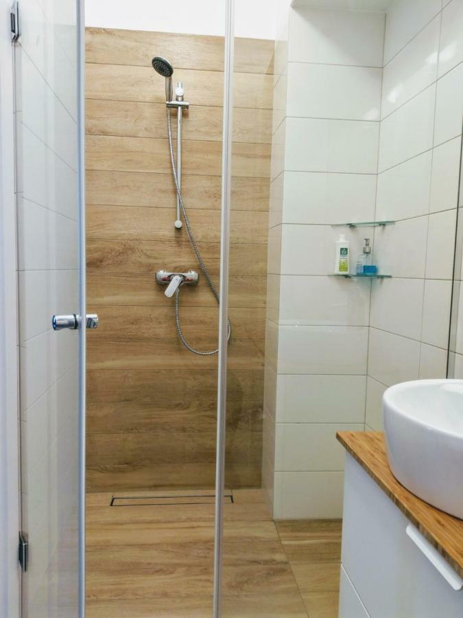 Art Deco Apartment Bielsko-Biala Bagian luar foto